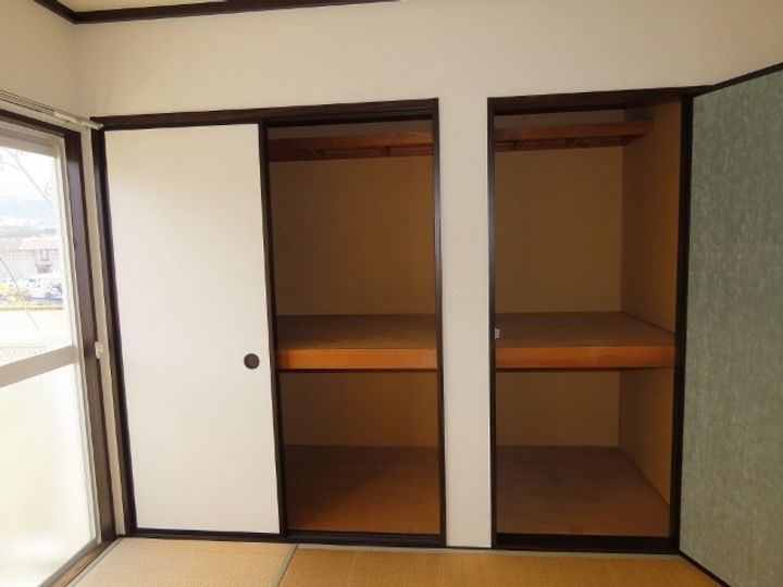 ドミエールみやけの内装