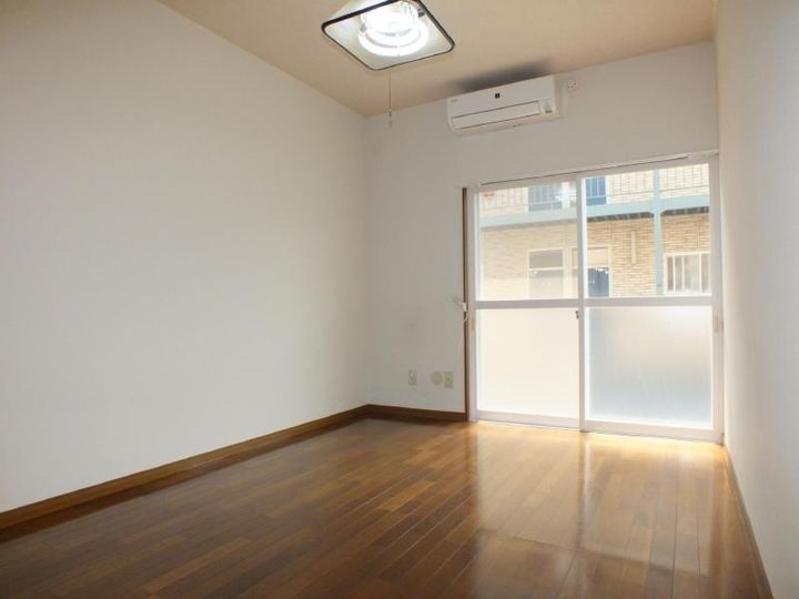 ●コーポ中村Bの内装