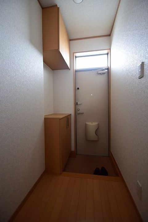 ジ・アパートメント荻窪Iの玄関