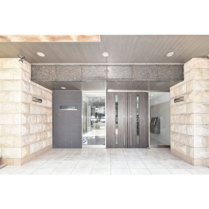 Gramercy Sakaeの地図