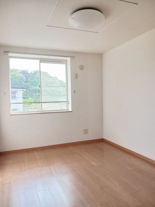 福島県いわき市好間町中好間字鍛冶内(アパート)の賃貸物件の居間