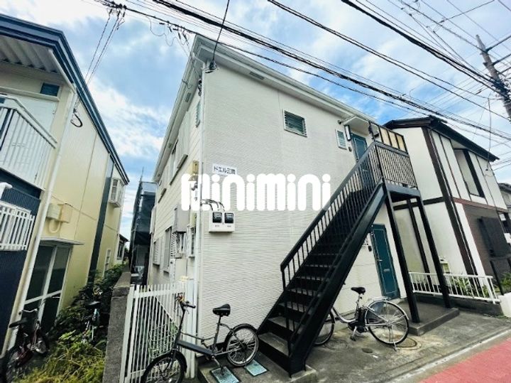 ドエル三鷹の外観