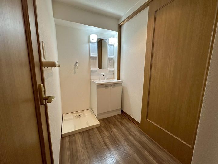 第3ジーオンビルの内装