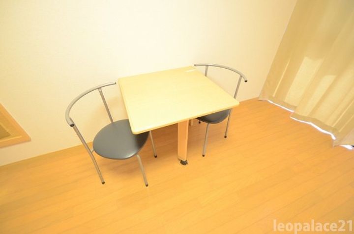 レオパレスIYの内装