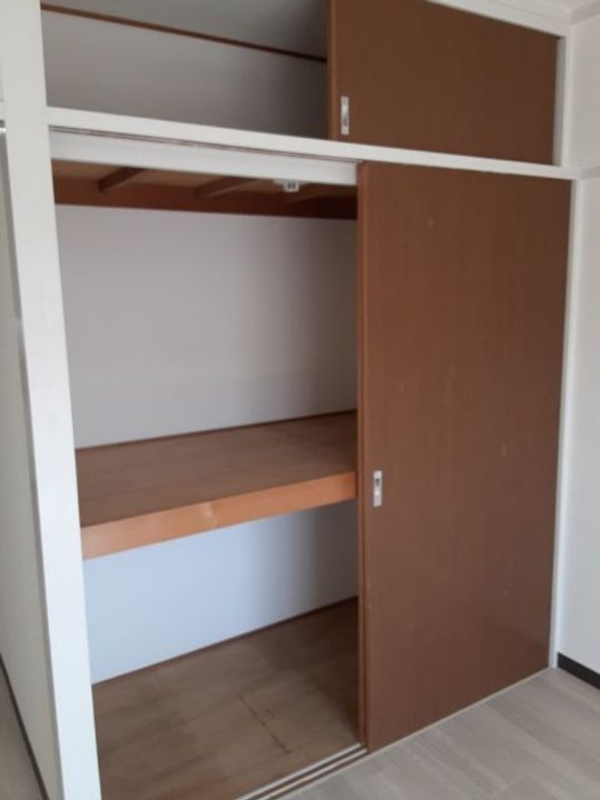 新屋第一マンションの内装