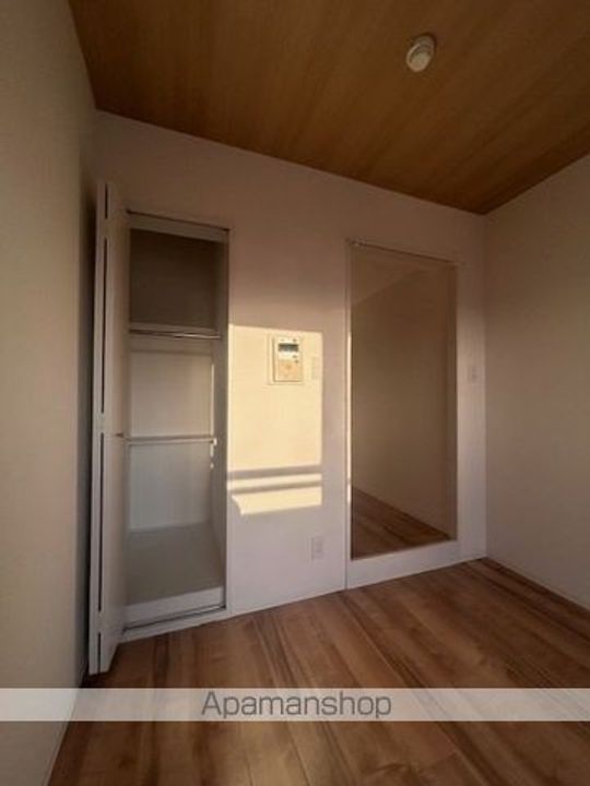 東京都練馬区東大泉4(マンション)の賃貸物件の居間