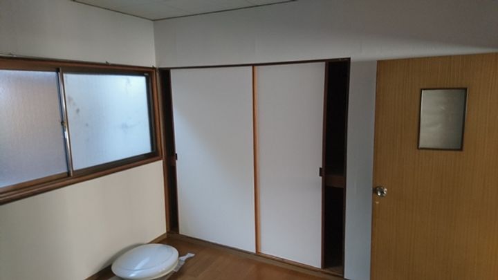 指方アパートの内装