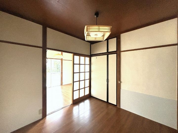 芳賀アパートの内装