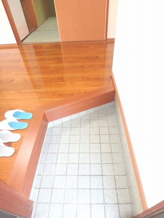 一ノ木アパートの玄関