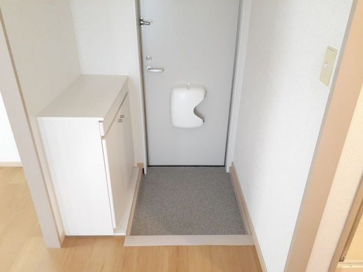 茨城県高萩市高浜町2(アパート)の賃貸物件の玄関