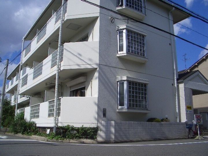 大阪府東大阪市下小阪3(マンション)の賃貸物件の外観