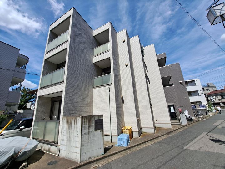 エトワールKの外観