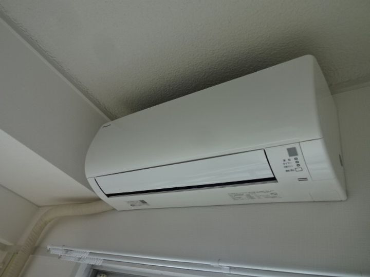 CASA MG-1の内装
