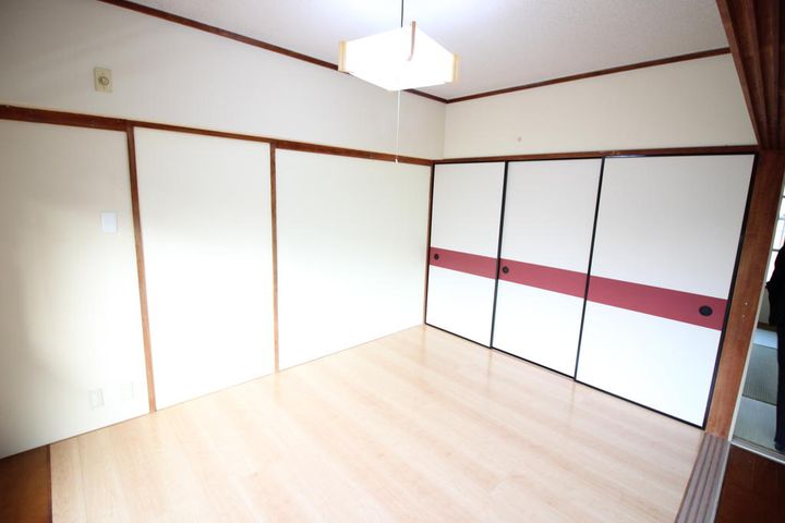 ユートピア菊池IIの居間