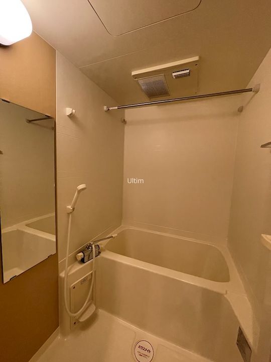 ロイヤルステイツ御所南の風呂