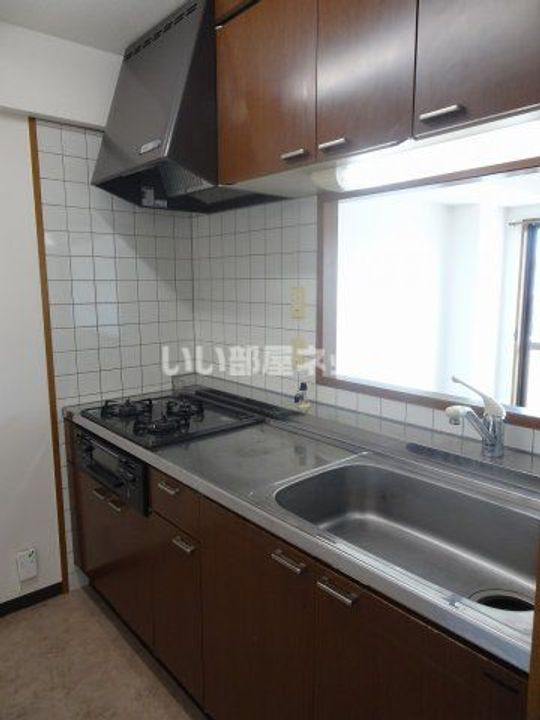 兵庫県加東市社(マンション)の賃貸物件のキッチン