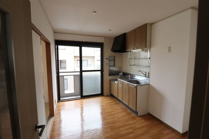 クレール本郷の居間