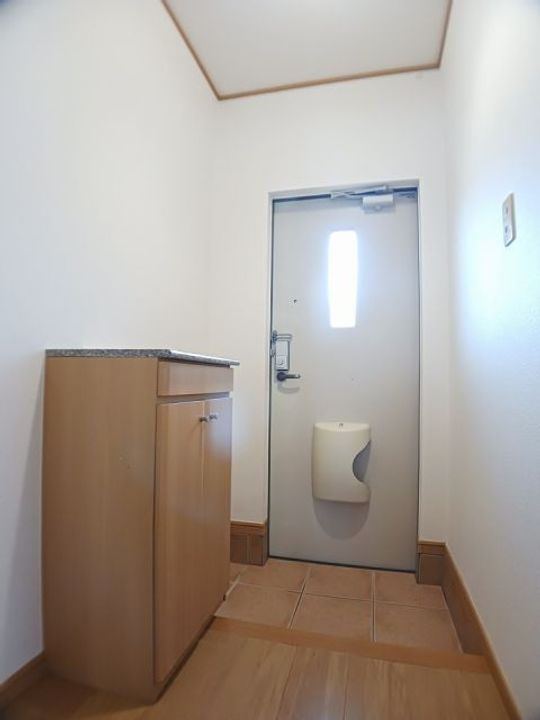 福島県いわき市勿来町関田飯ノ辺前(アパート)の賃貸物件の玄関