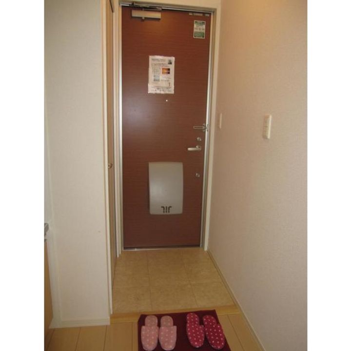 神奈川県横浜市戸塚区南舞岡4(アパート)の賃貸物件の玄関
