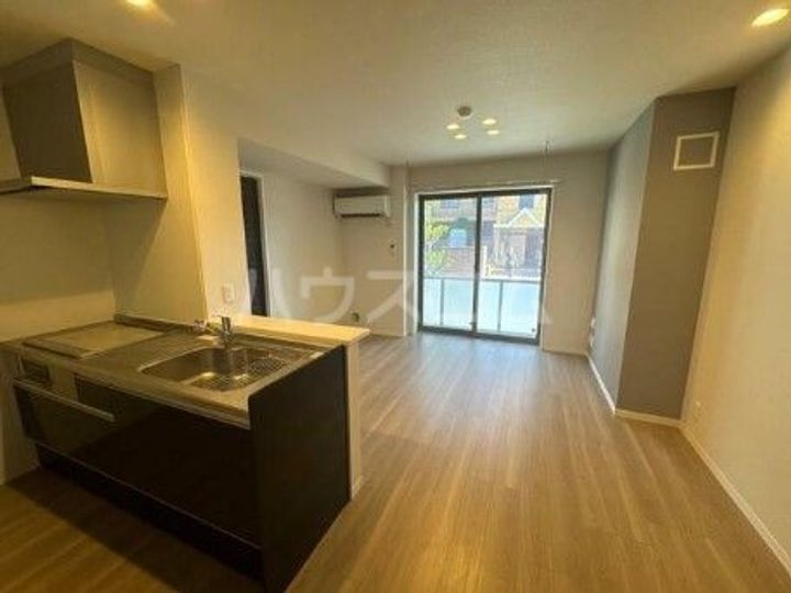 フォーペスカの居間