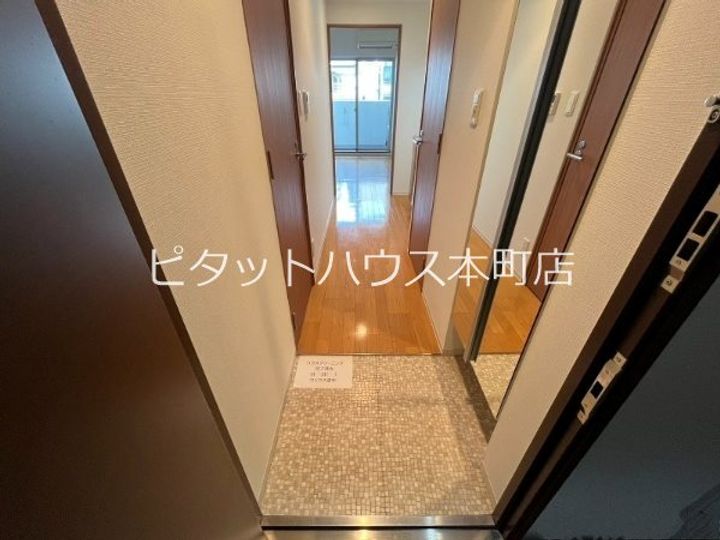 大阪府大阪市中央区上町1(マンション)の賃貸物件の玄関