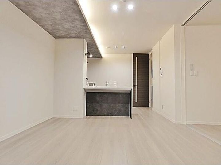 愛知県名古屋市千種区新西1(マンション)の賃貸物件の居間