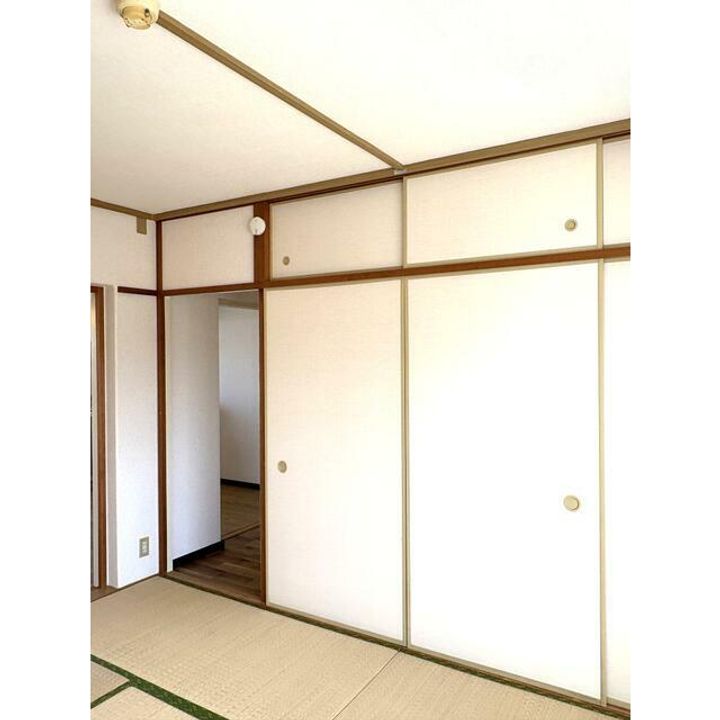 神奈川県小田原市栢山(マンション)の賃貸物件の内装