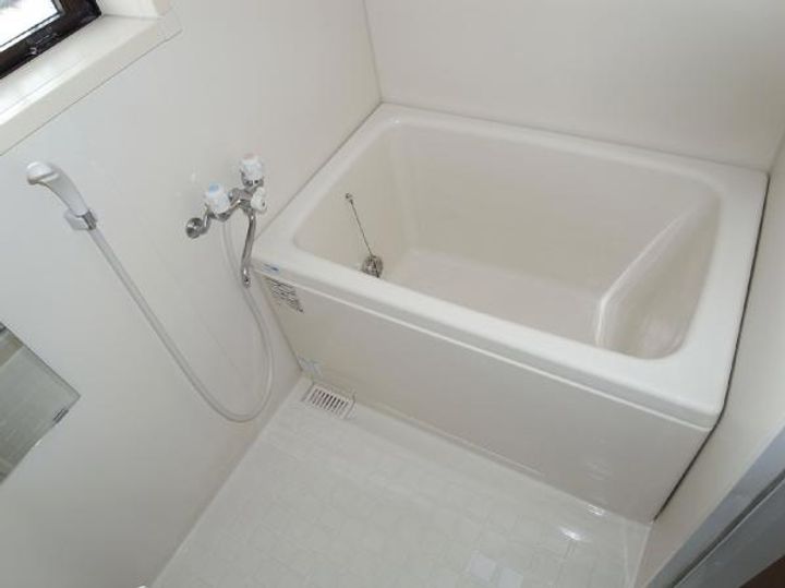 フルーエント芝山の風呂