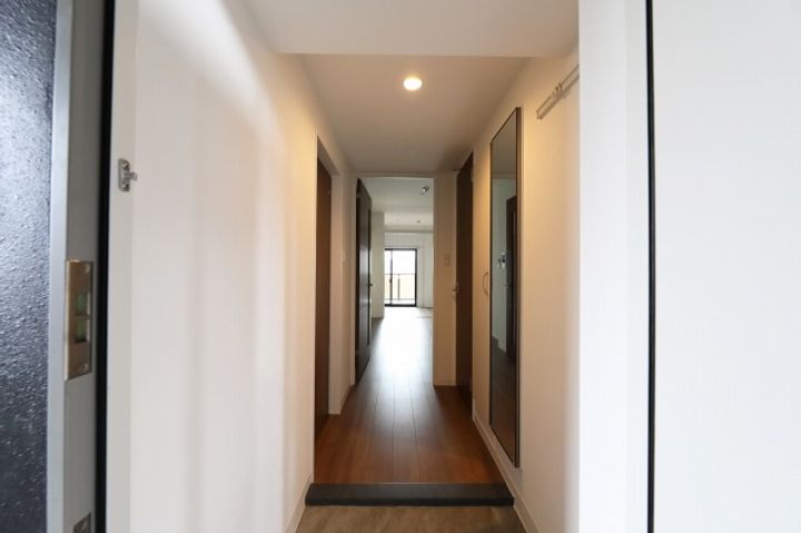 グランミレ薬院の玄関