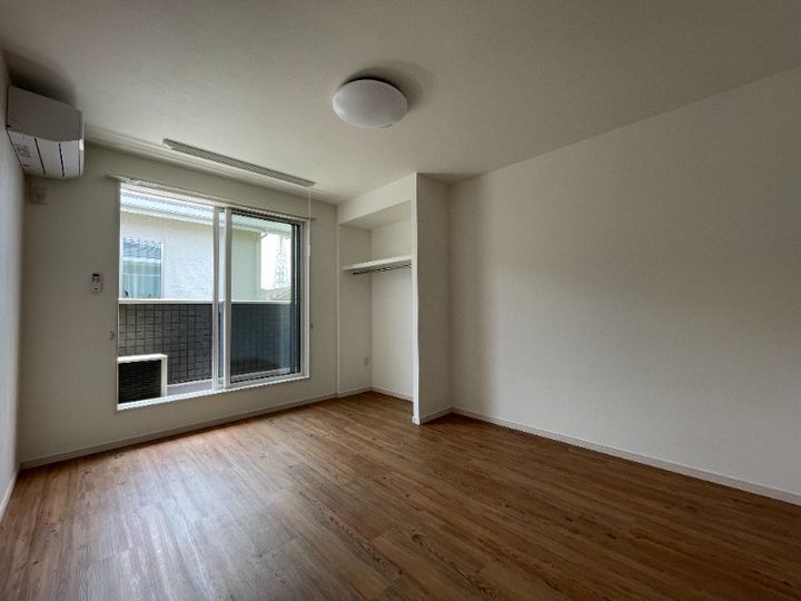 岡山県総社市駅南2(アパート)の賃貸物件の居間