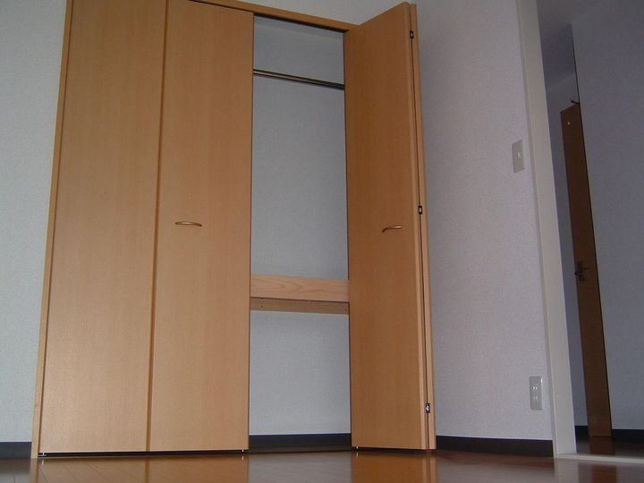 西沢マンションの内装