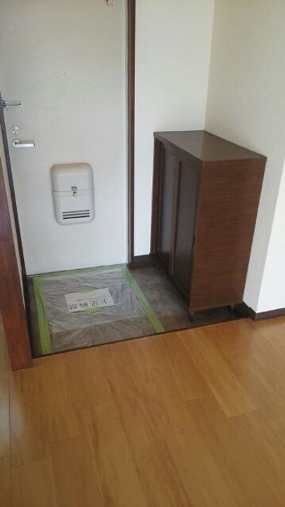 アーバン スナガ Sの玄関