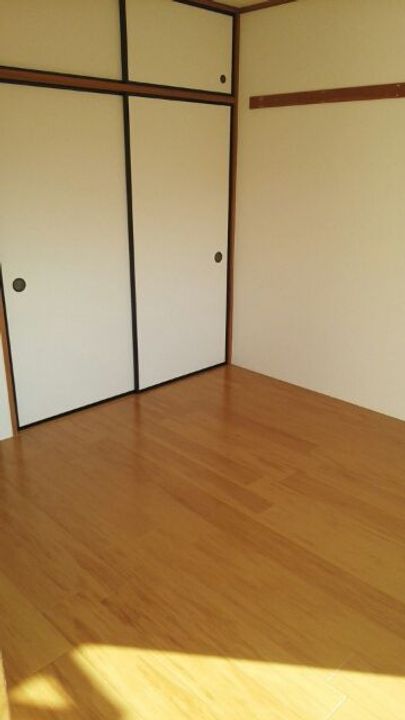 アーバン スナガ Sの内装