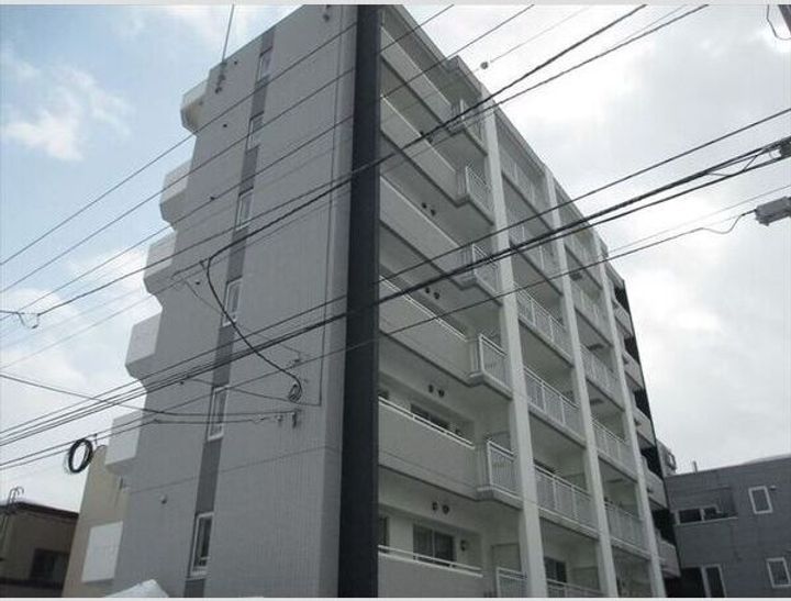 北海道札幌市中央区北六条西19(マンション)の賃貸物件の外観