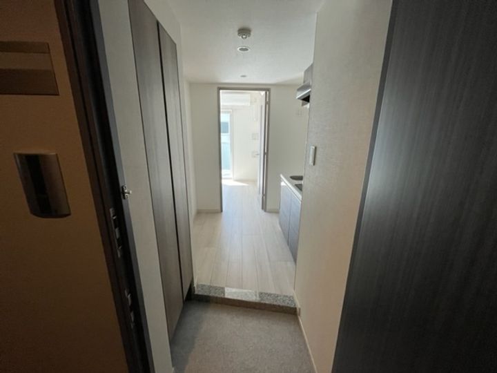 N-stage Tsukiminoの玄関