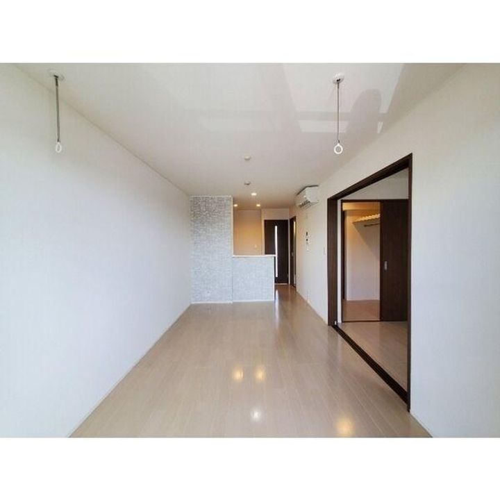 ブランクロスVIIの居間