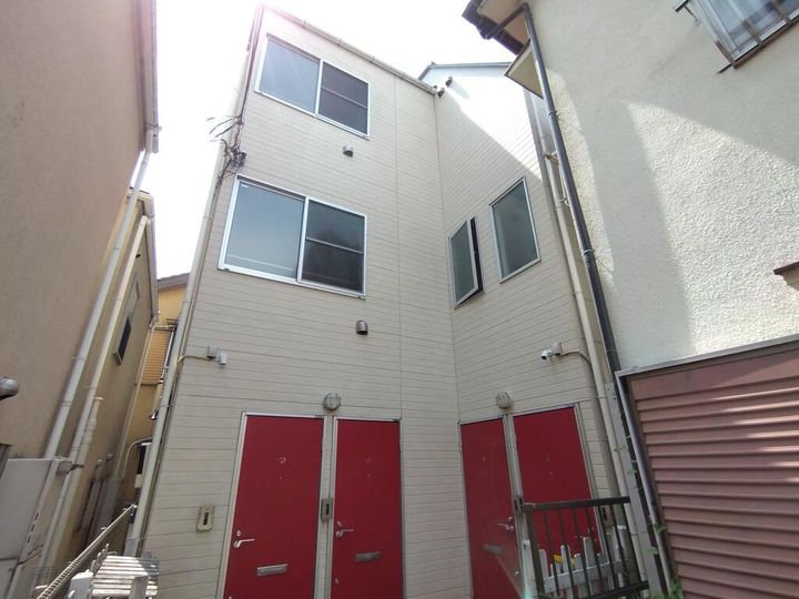 東京都足立区栗原3(アパート)の賃貸物件の外観