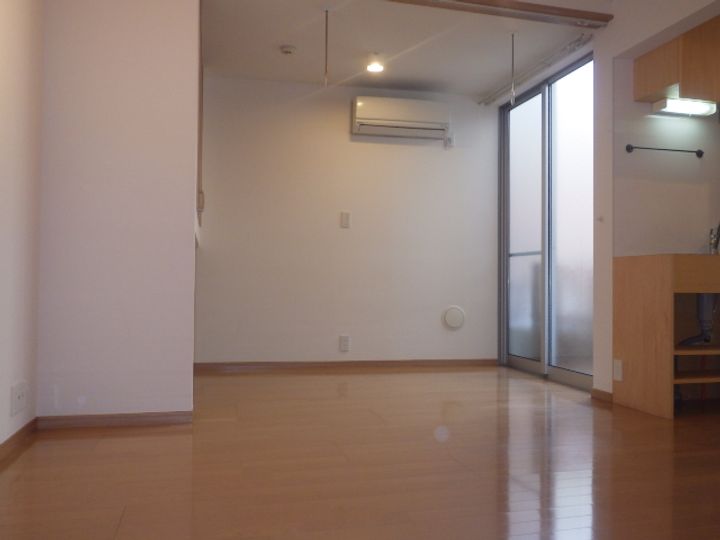 東京都足立区栗原3(アパート)の賃貸物件の居間