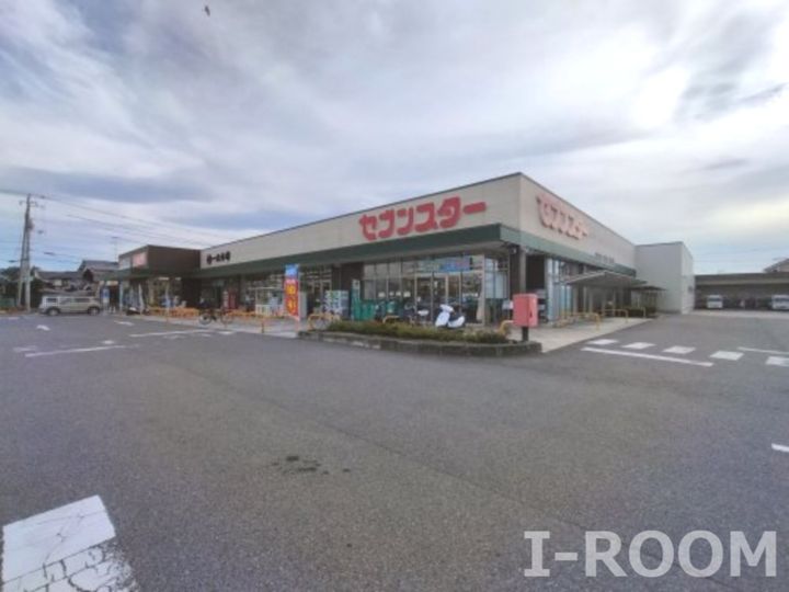 ラ・セゾン IIの周辺