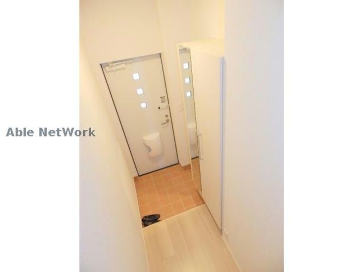 サニー・フィールドの玄関