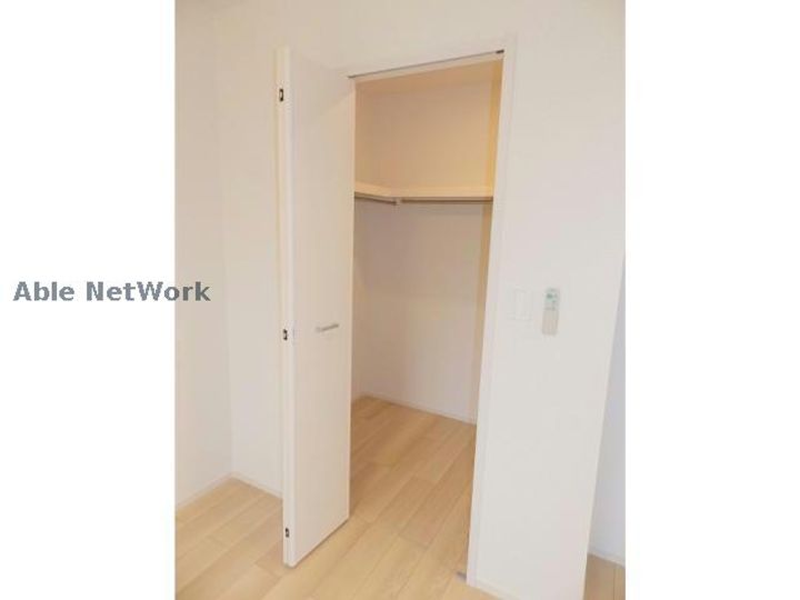 サニー・フィールドの内装