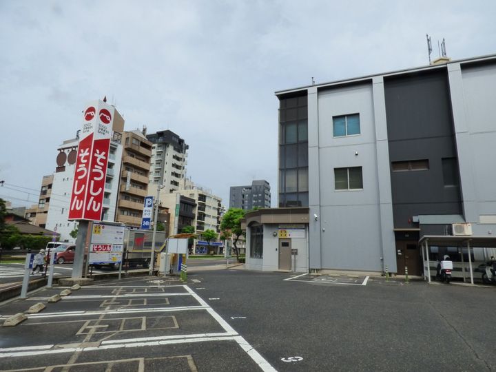 松谷ビルの周辺