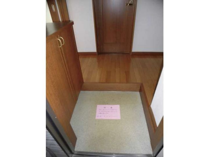 ガーデニアの玄関