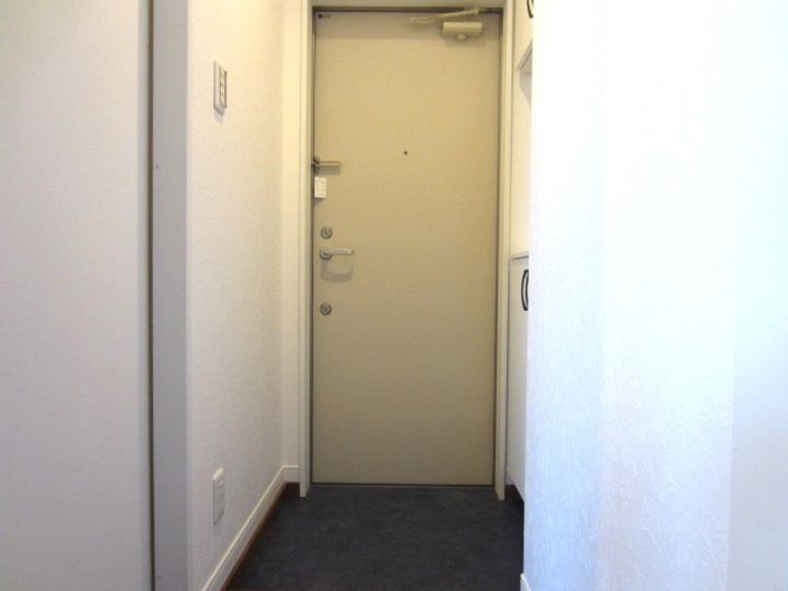 Fテラス南上町駅前の玄関