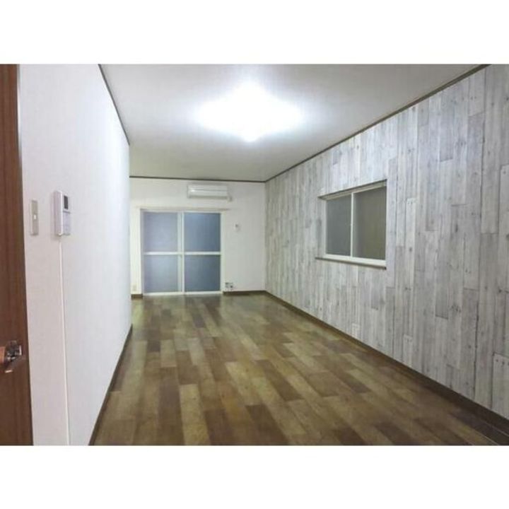 大阪府堺市東区日置荘西町5(一戸建)の賃貸物件の居間