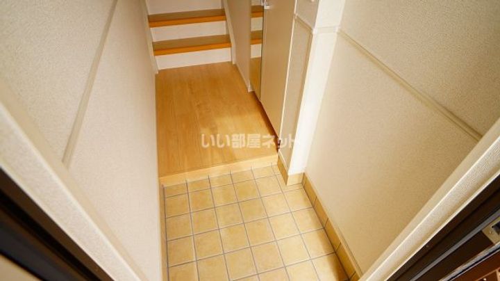 埼玉県深谷市曲田(アパート)の賃貸物件の玄関