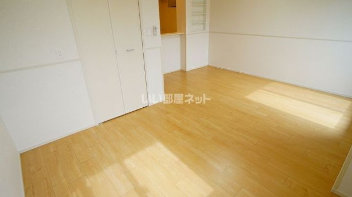 埼玉県深谷市曲田(アパート)の賃貸物件の居間