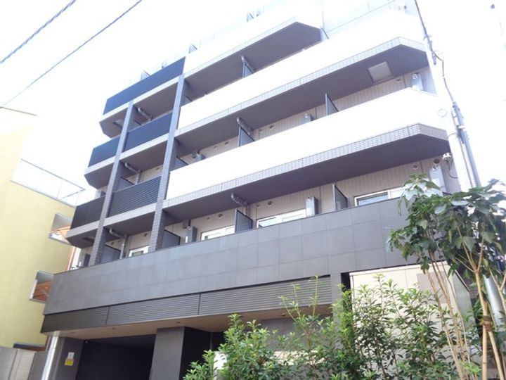 東京都豊島区池袋本町2の賃貸マンションの外観