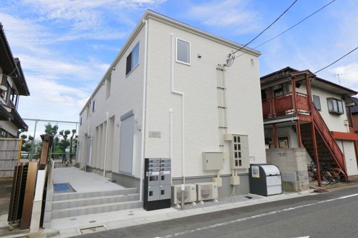 東京都江戸川区本一色3(アパート)の賃貸物件の外観