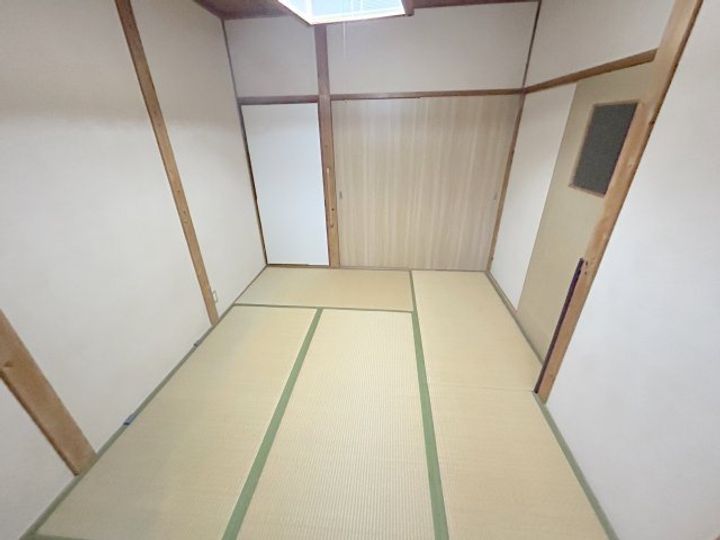 奈良県生駒市俵口町(一戸建)の賃貸物件の居間